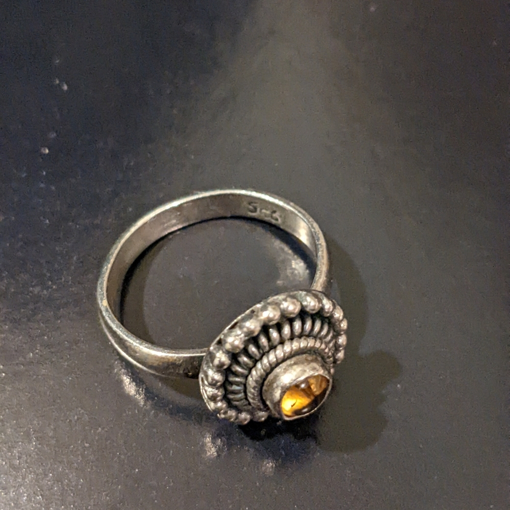 Silver Ring With Small Stone - image 3